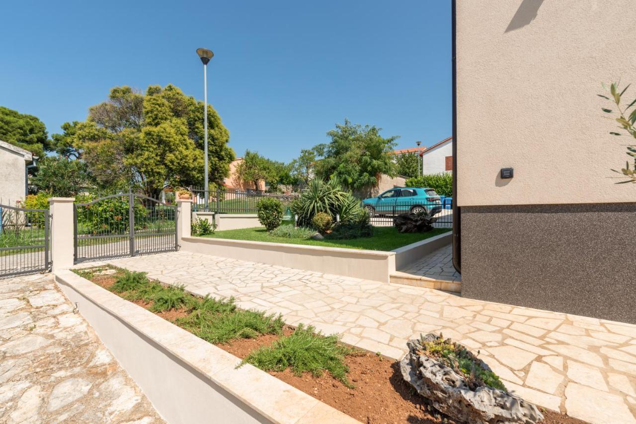 Apartman Dobrec Пореч Экстерьер фото